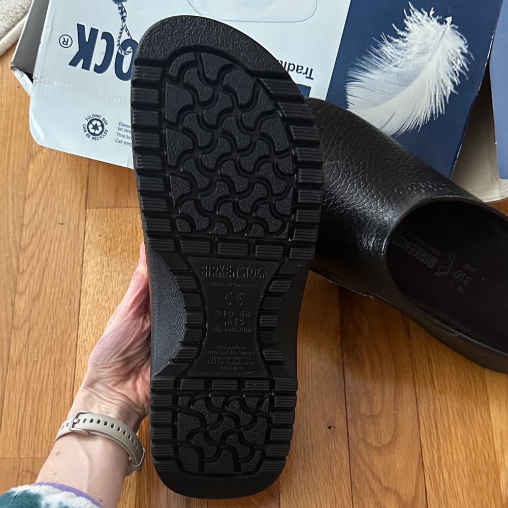 Birkenstock Black Slip-On Professional Clogs - Picture 4 of 4